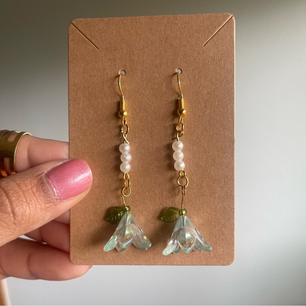 Handcrafted Floral Gold and Pearl Drop Earrings 🩵
